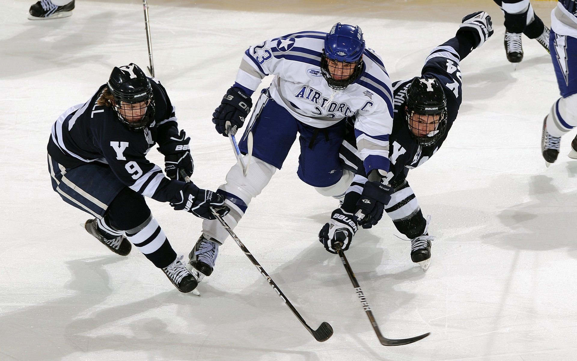 俱乐部在赛季中调整训练计划以避免伤病,俱乐部升级