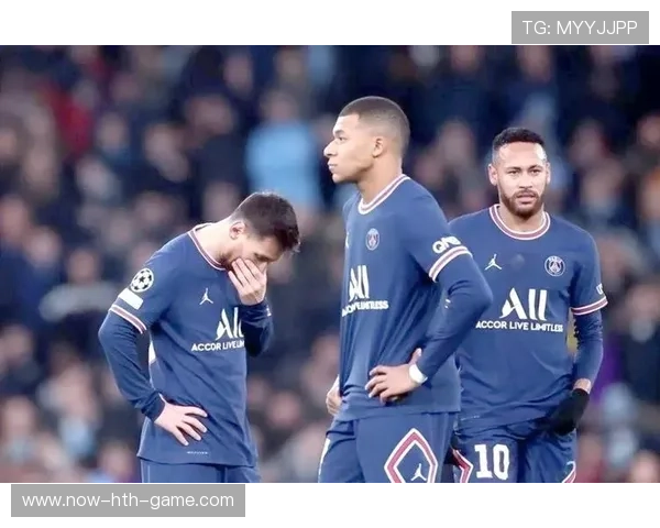 姆巴佩更衣室吐槽战术片段泄露,引发战术争议 姆巴佩更衣室吐槽战术片段泄露,引发战术争议