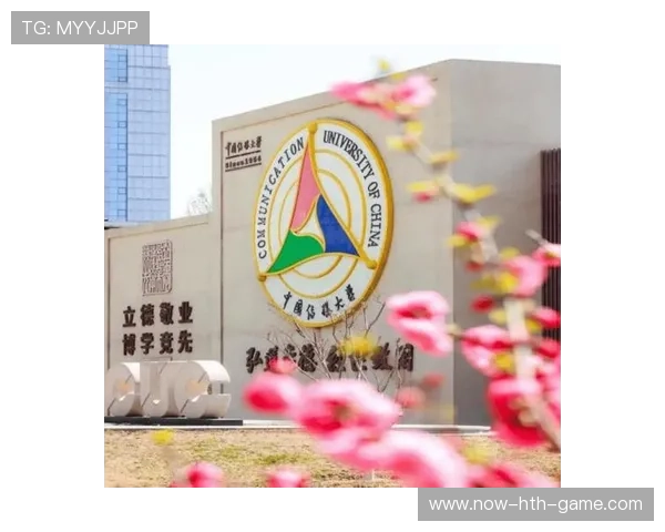 世界花式单板公益营学员作品汇编出版发行，世界花式滑板冠军